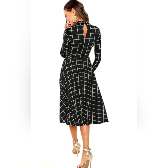 [Floerns] Women's Fit and Flare Plaid High Neck Long Sleeve Midi 《XXL》 - Picture 3 of 16